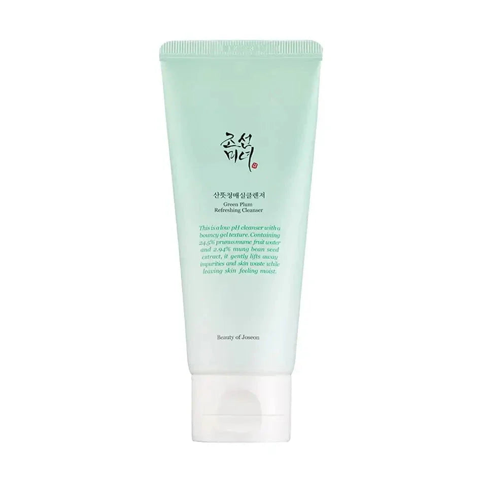 Green plum refreshing cleanser